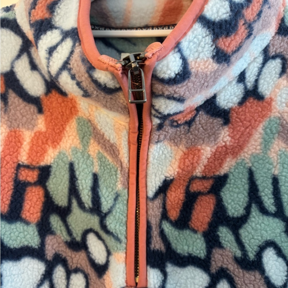 Colorful Mountain and Isles Patterned Fleece Pullover - Picture 5 of 10